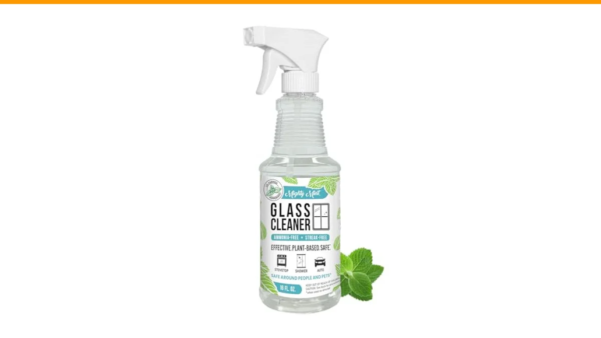 best way to clean the glass door of a sauna without leaving streaks